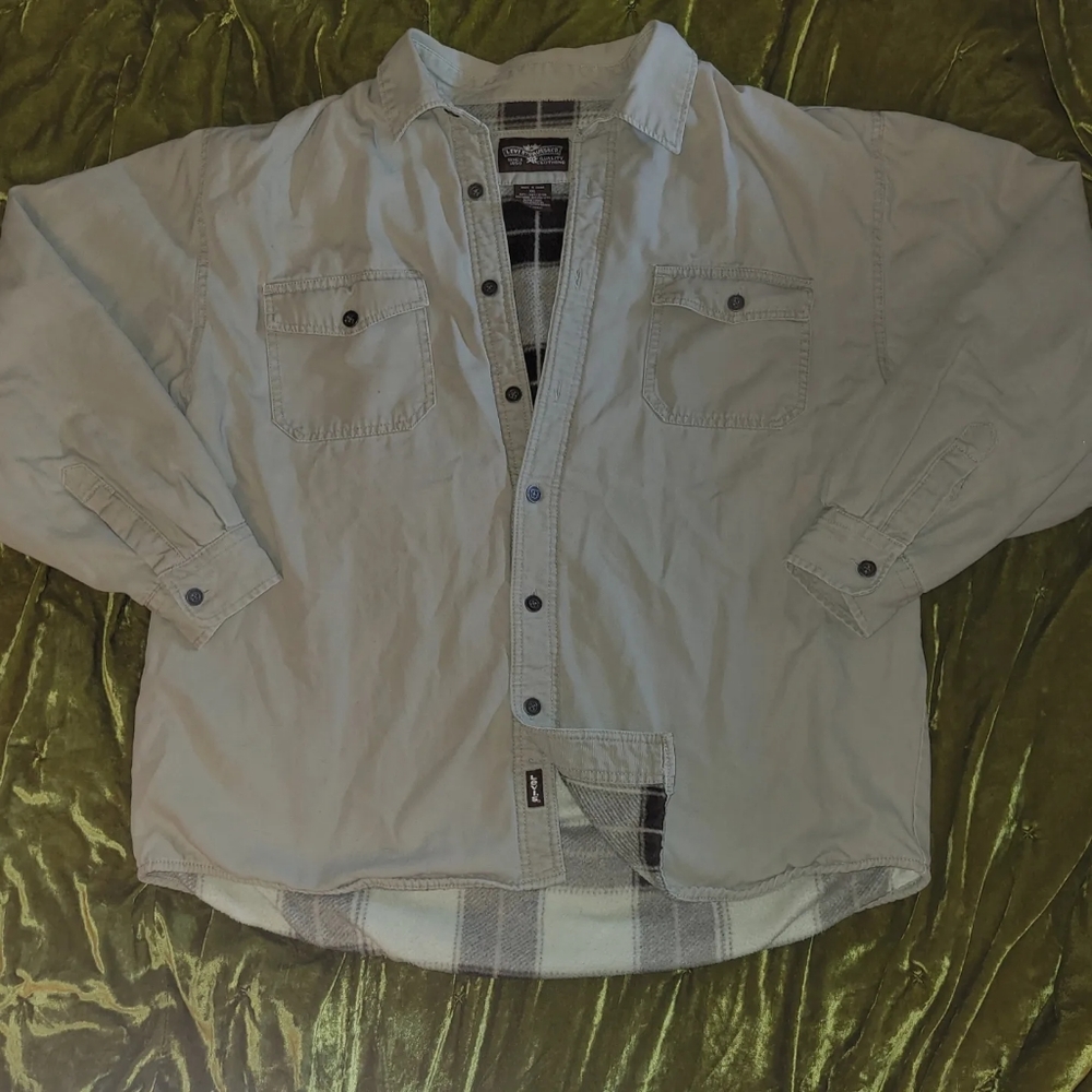 khaki OG Levi's jacket